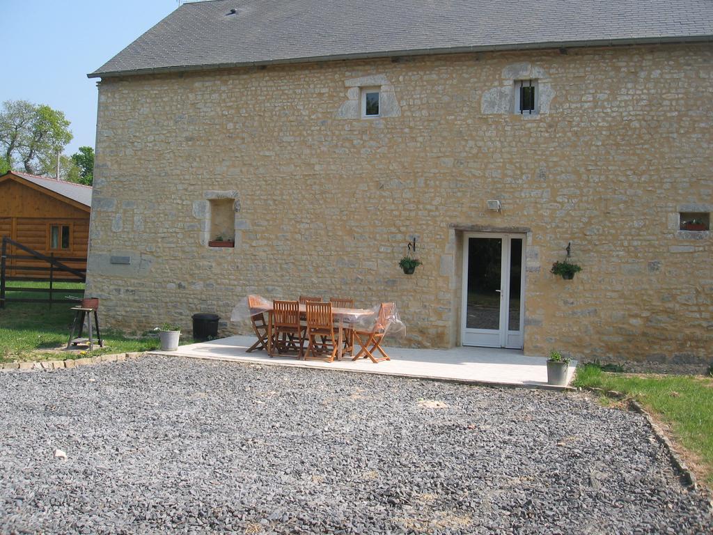 La Ferme De Montigny Villa Asnieres-en-Bessin Екстериор снимка